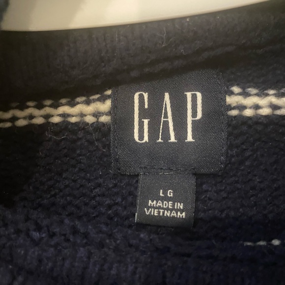 GAP Boyfriend Fit Sweater size L - Picture 2 of 3